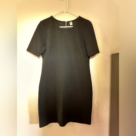 Old Navy Black Dress with back zipper, ribbed texture - Picture 1 of 5